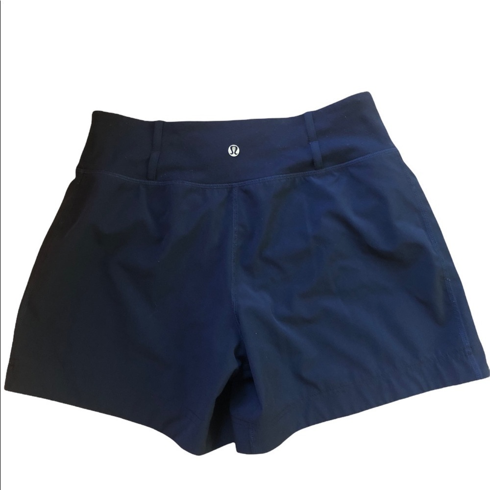 Lululemon Wet Dry Warm Shorts Navy Pink Attached Panty 6 Yoga Running Beach